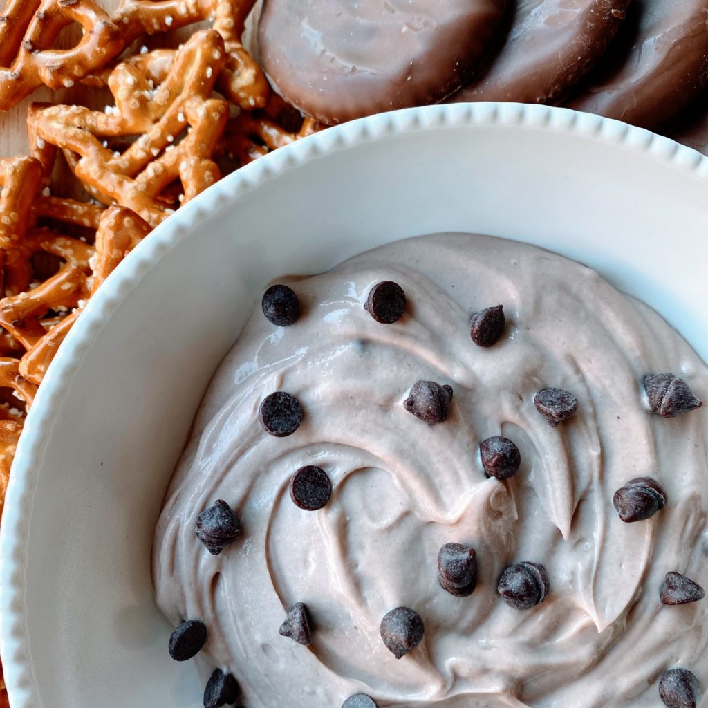 High Protein Chocolate Chip Brownie Dip