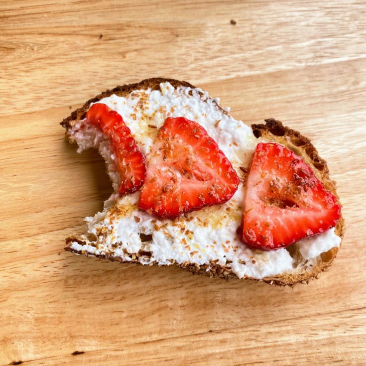 Strawberry Cottage Cheese Toast 