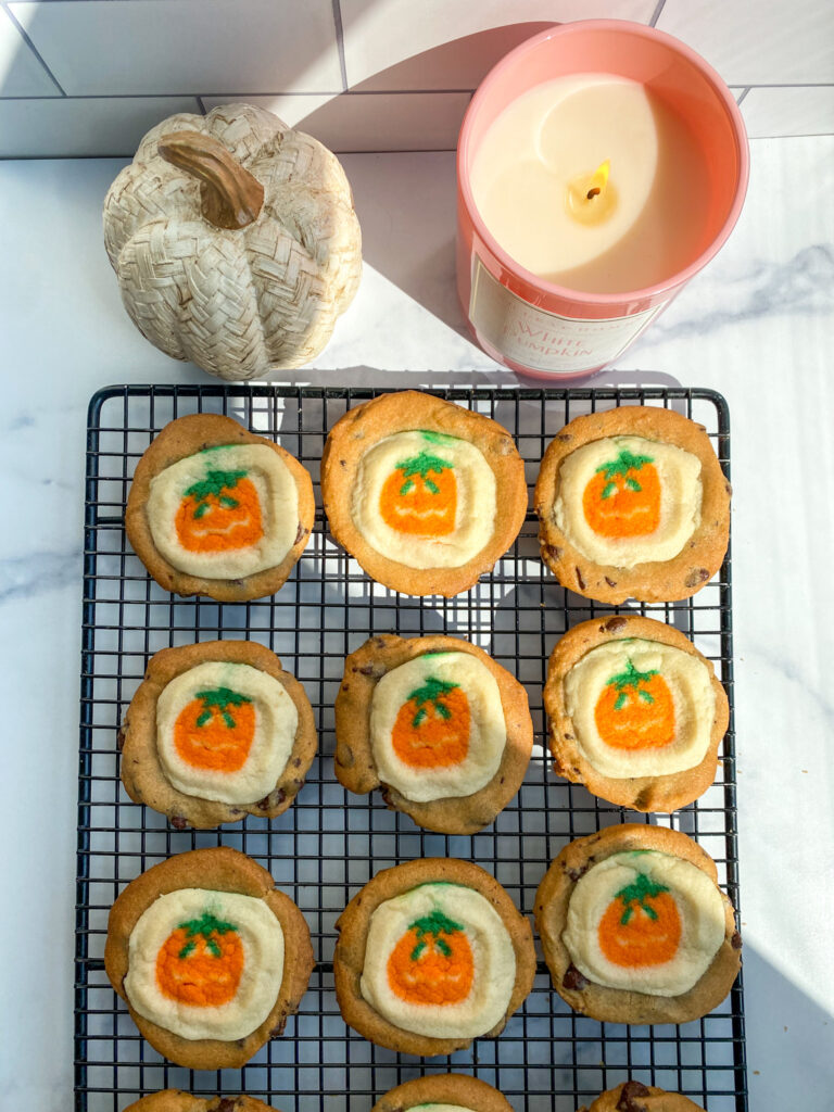 festive halloween cookies